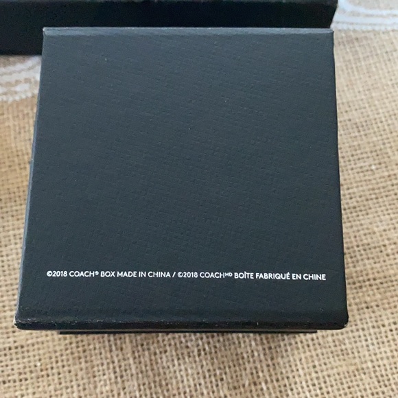 Coach boxes - Picture 5 of 7